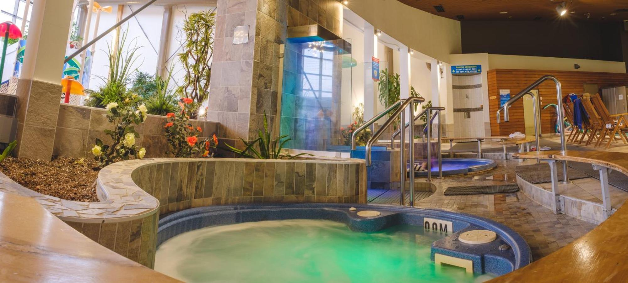 Hotel Le Montagnais Chicoutimi المظهر الخارجي الصورة