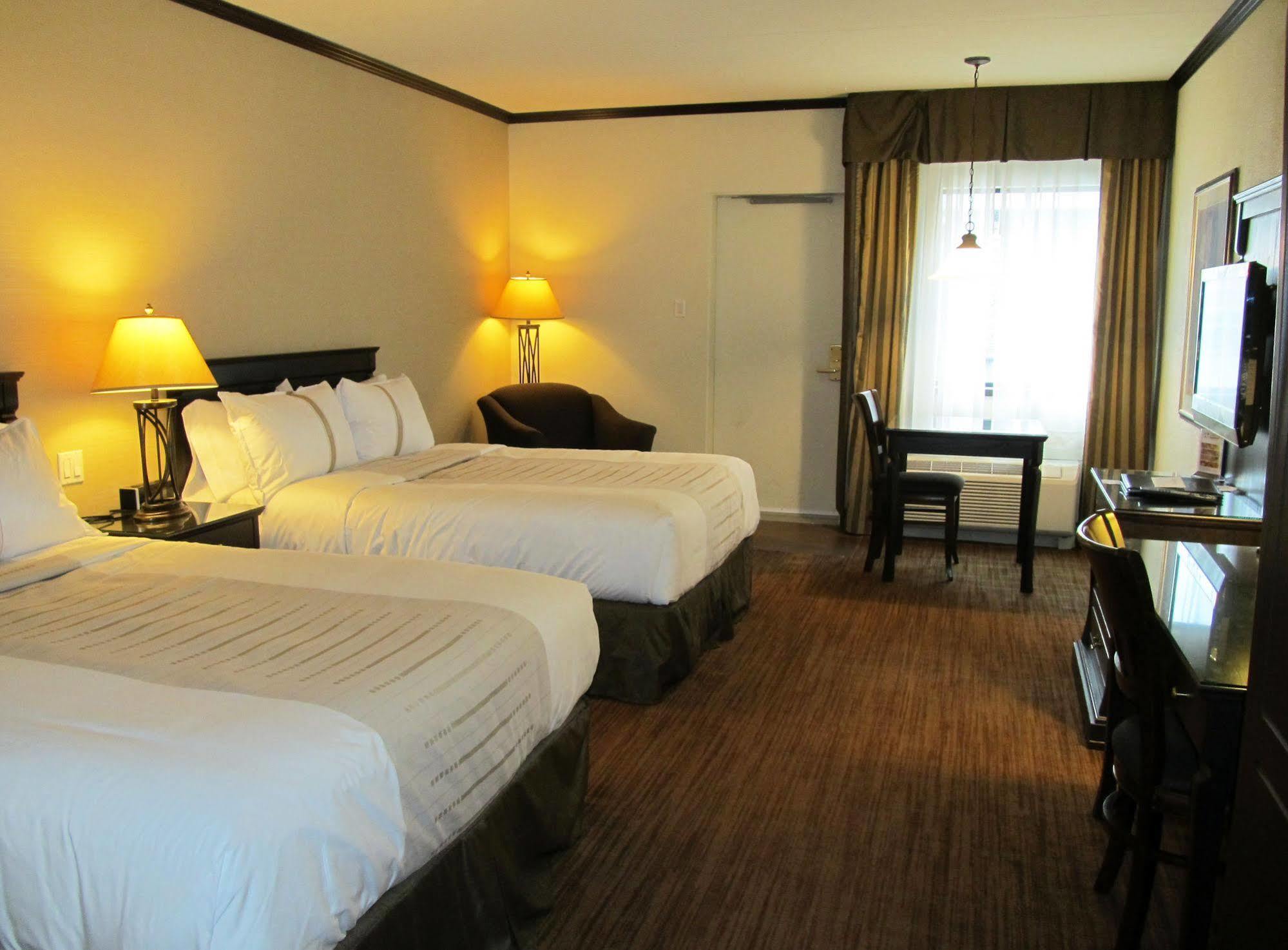 Hotel Le Montagnais Chicoutimi المظهر الخارجي الصورة