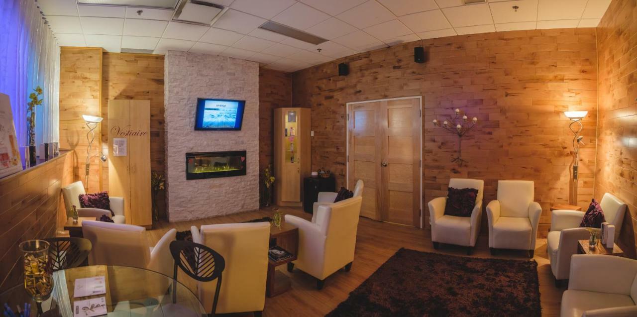 Hotel Le Montagnais Chicoutimi المظهر الخارجي الصورة