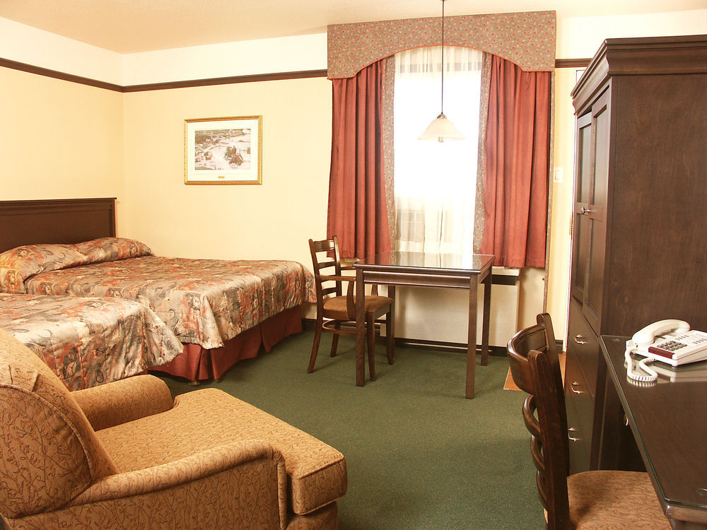 Hotel Le Montagnais Chicoutimi المظهر الخارجي الصورة